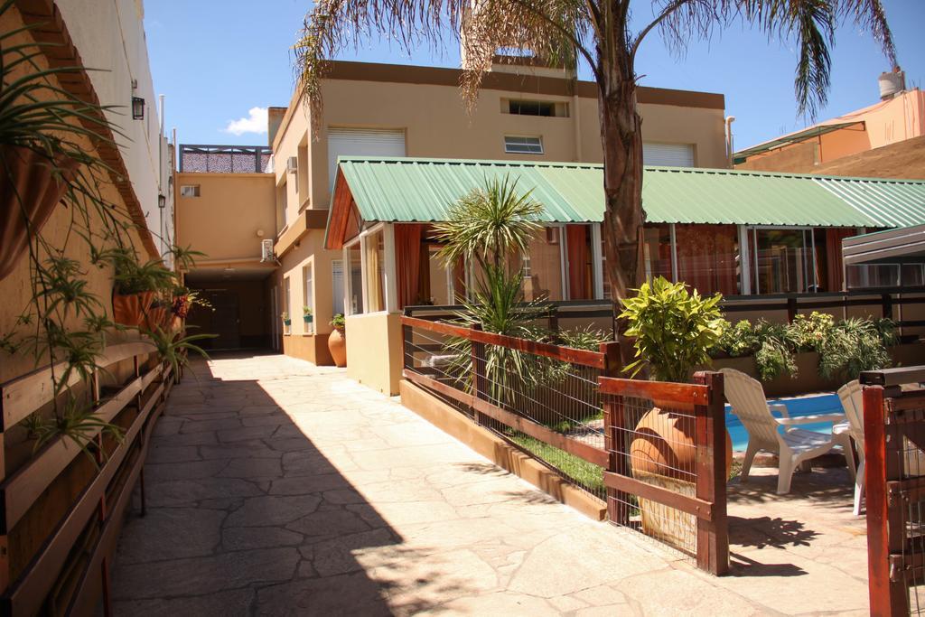 Carlos Paz Departamentos Aparthotel Villa Carlos Paz Ngoại thất bức ảnh